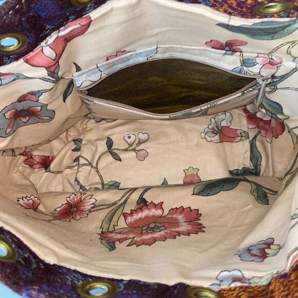 Tapestry Bucket Hobo Bag Leather 2 Detachable Leather Straps: Handle/Crossbody - Picture 5 of 12